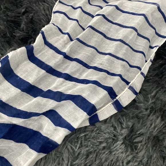 Sheer white and navy striped scarf - Picture 17 of 17